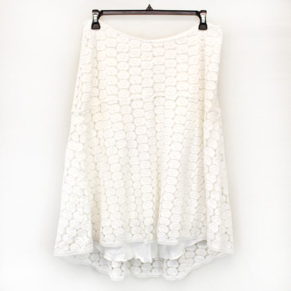New White House Black Market cotton crochet lace lined skirt size 14